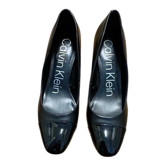 Calvin Klein tone two black pumps - Picture 1 of 10